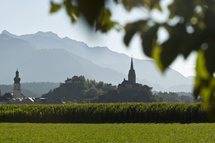 Tumas and church towers of Domat/Ems Tumas and church towers of Domat/Ems