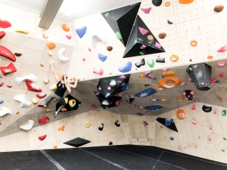 klettern_quadrel-boulderhalle_felsberg_1.jpg